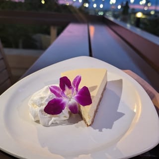 Seasonal Cheesecake